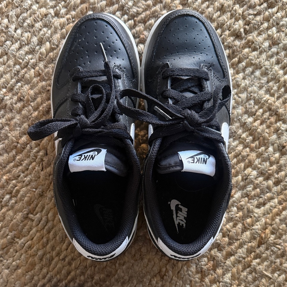 Nike Dunk Low Retro Black Panda 2.0 black leather with white accents - Picture 2 of 6